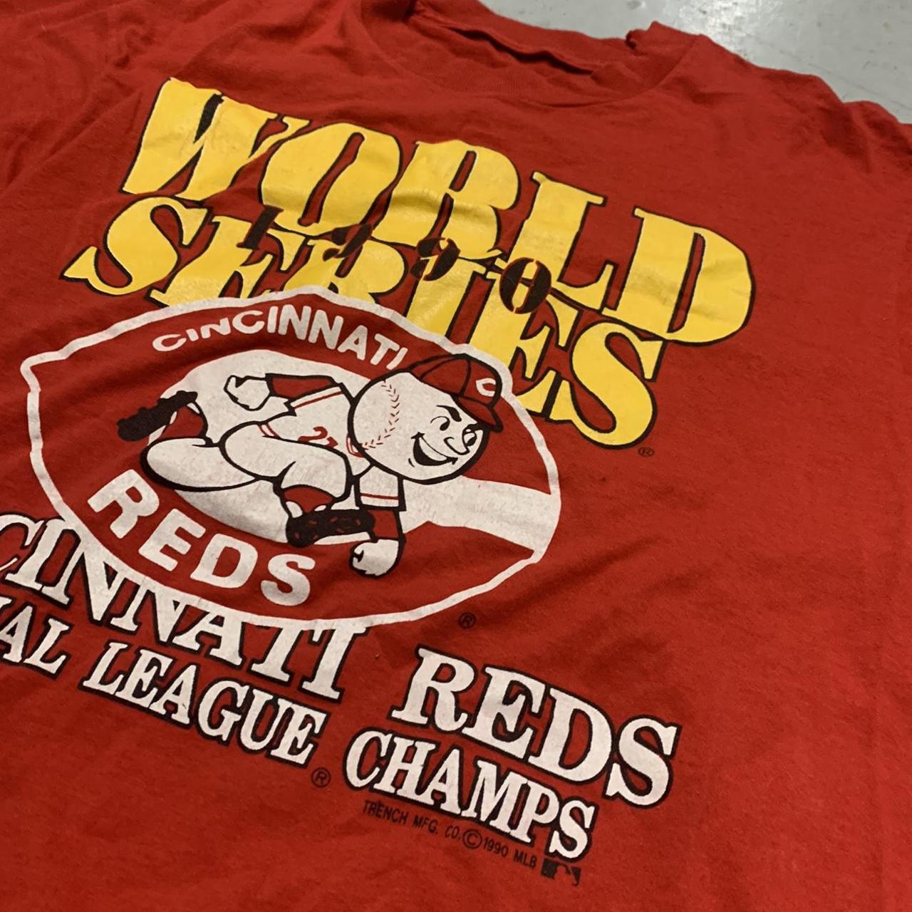 Vintage Cincinnati Reds Jersey Size Small but runs - Depop