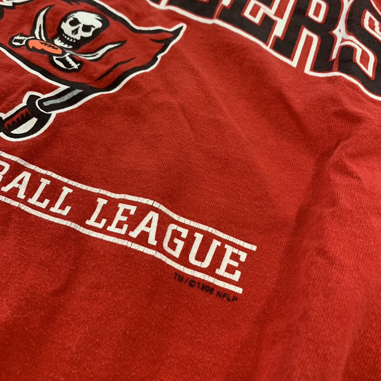 Vintage Tampa bay buccaneers shirt 1990s tamp bay - Depop