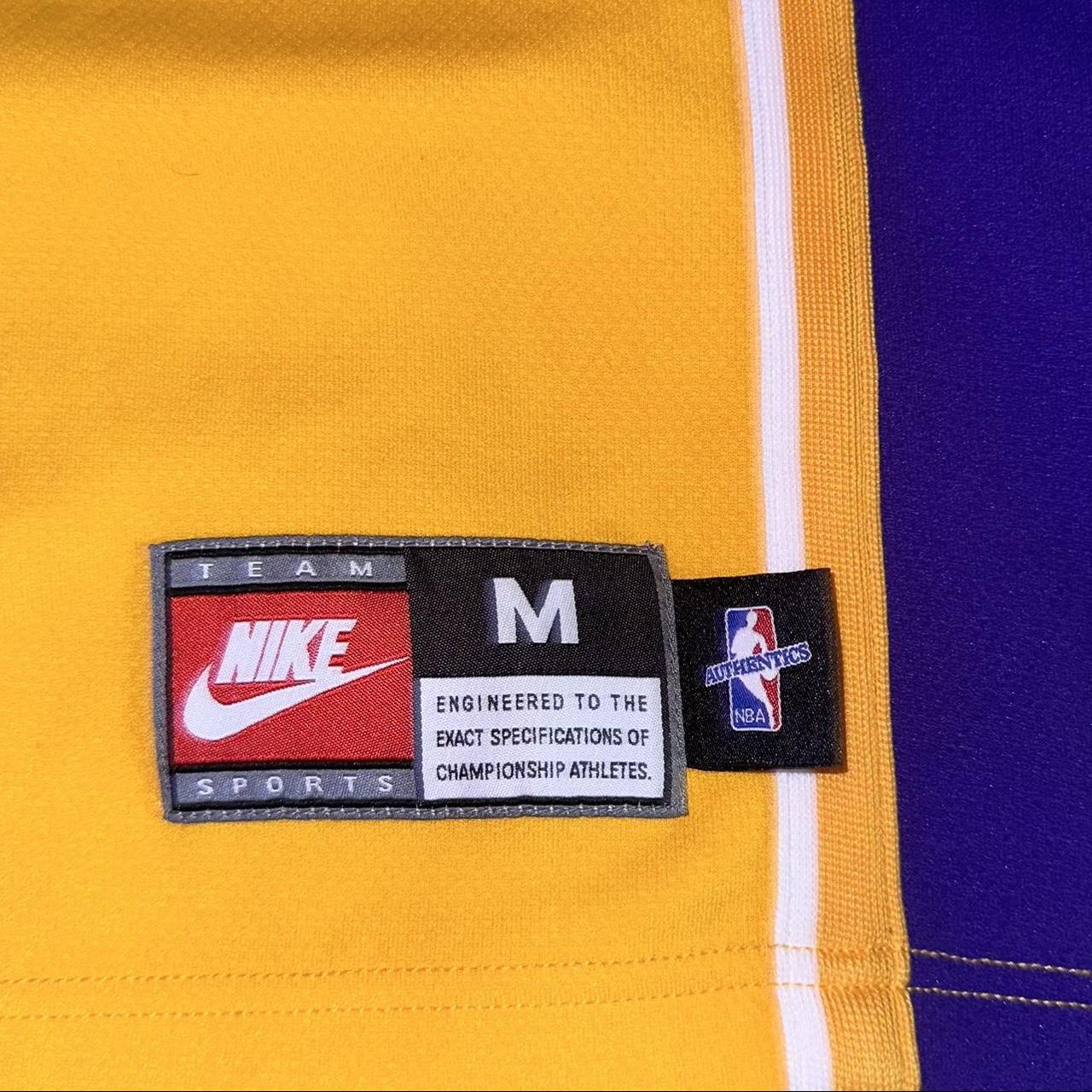 NIKE LOS ANGELES LAKERS WARM UP SHOOTING SHIRT - Depop