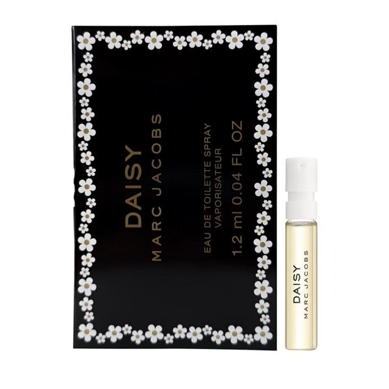 Daisy Marc Jacobs Perfume Eau De Toilette Spray .04... Depop