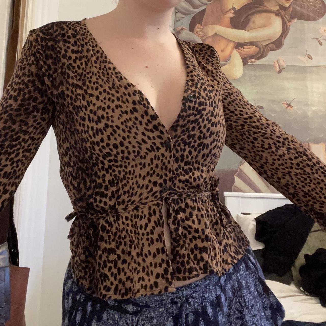 Lovely leopard print blouse with front buttons and... - Depop