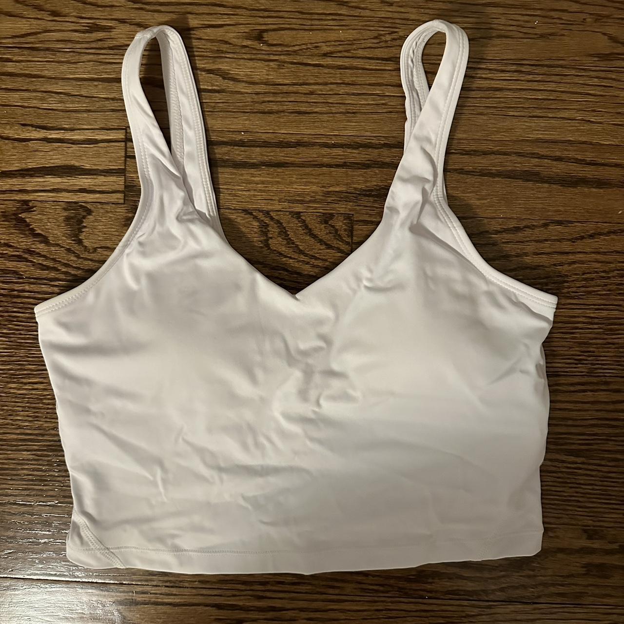 Lulu lemon align tank Never worn- no bra padding - Depop