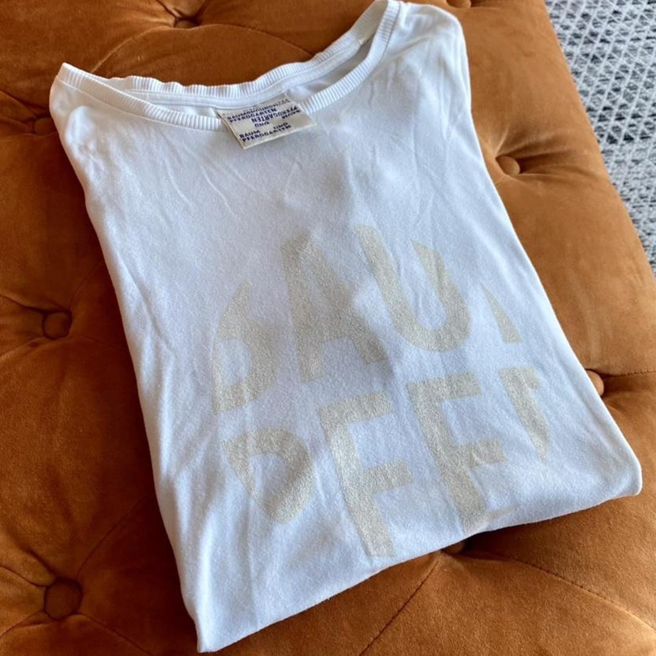 Baum und Pferdgarten Women's White and Cream T-shirt (2)