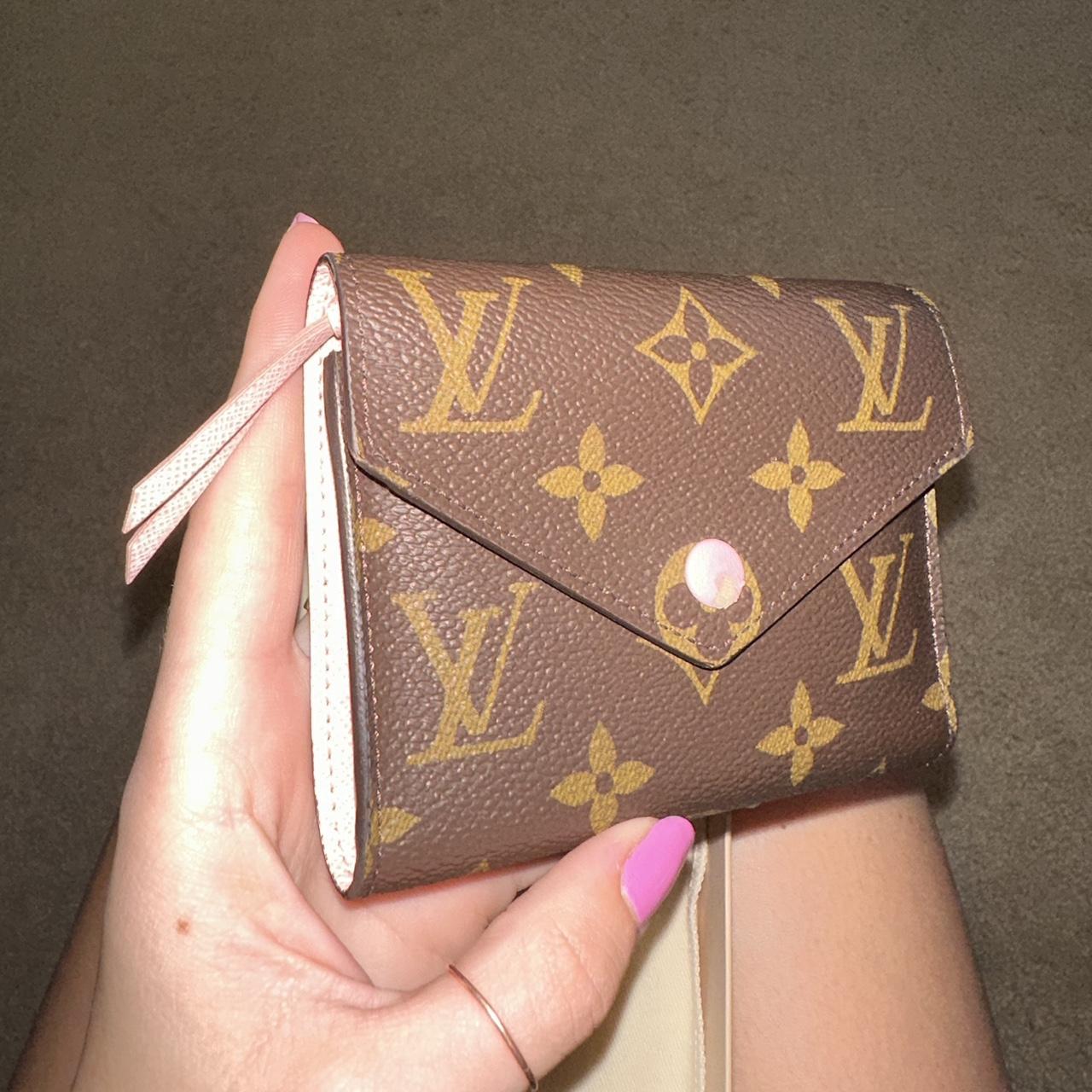 Giftable Preloved Louis Vuitton Monogram Victorine Trifold Wallet with Rose Ballerine Interior FH4260 101023