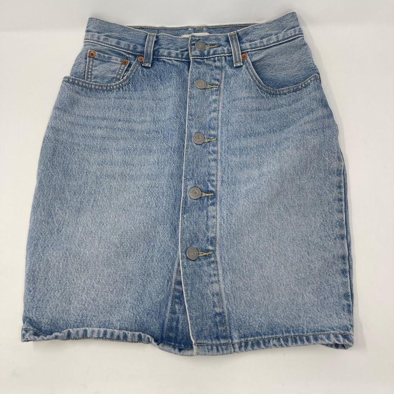 Levi Straus Co. Women s Mom Skirt Button Front. Depop