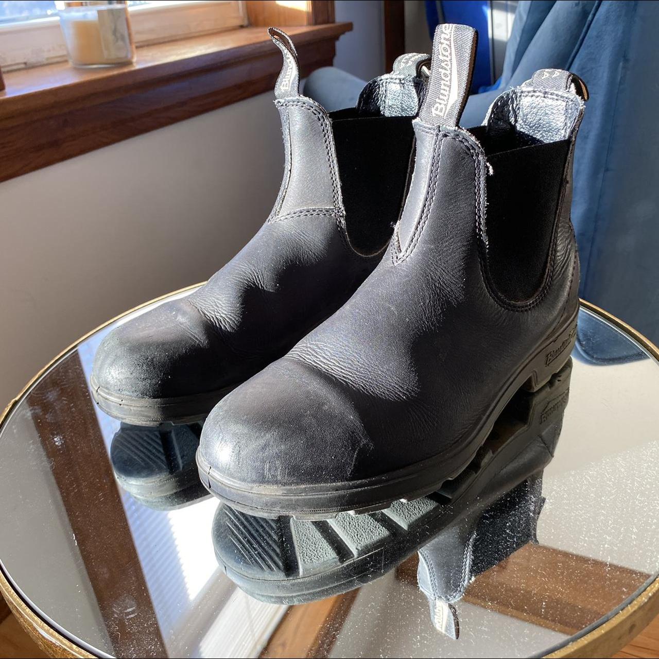 Blundstones Aus 5 (I am 7.5-8 US and they fit... - Depop