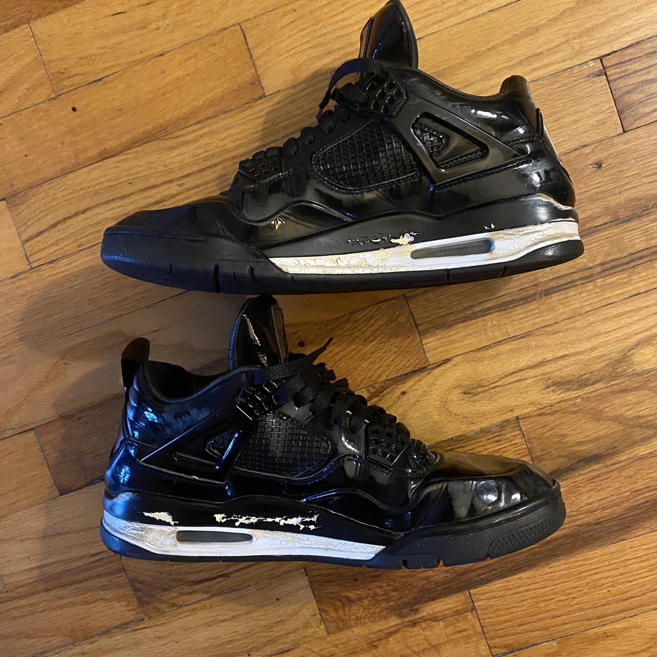 black 4s size 7