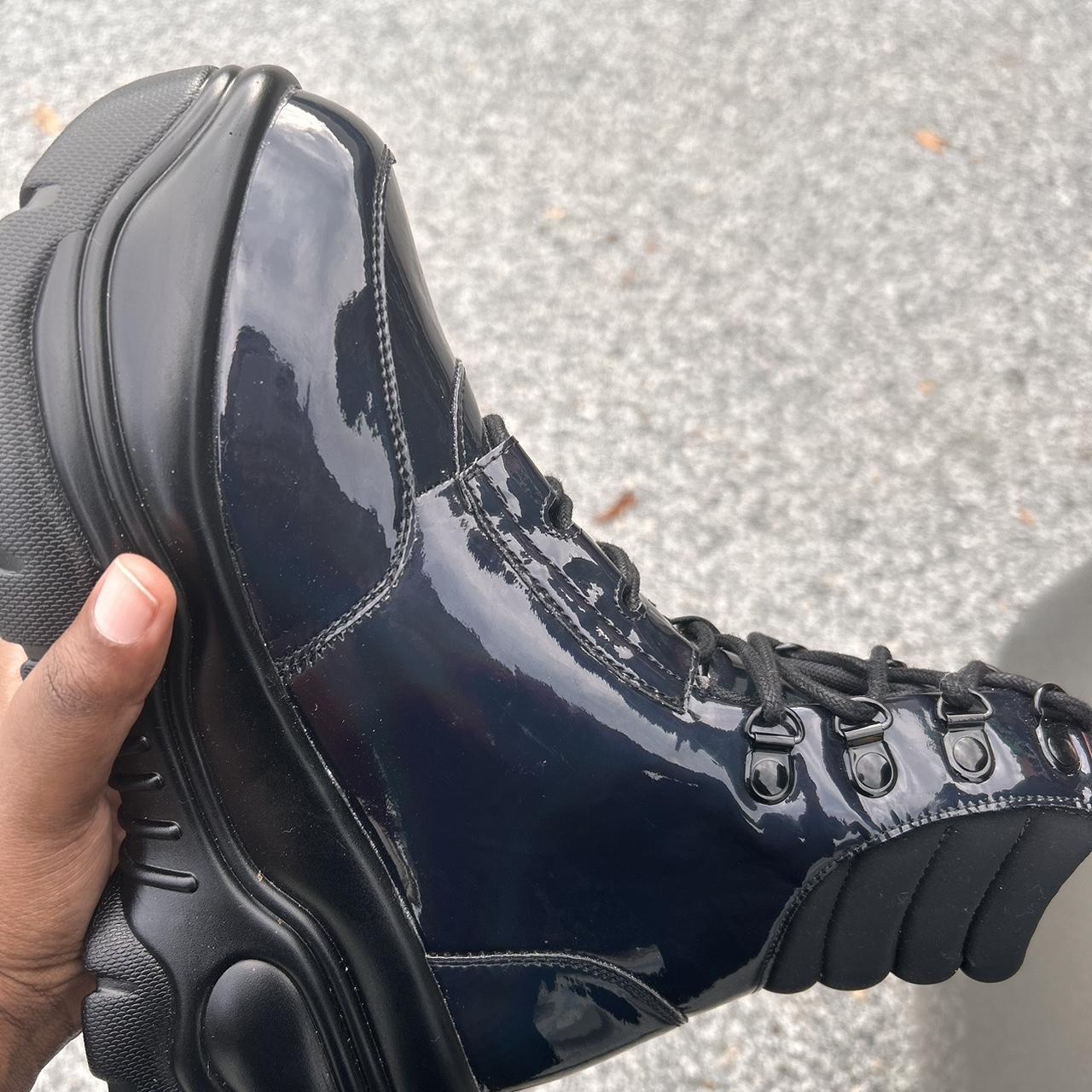 yru holographic boots