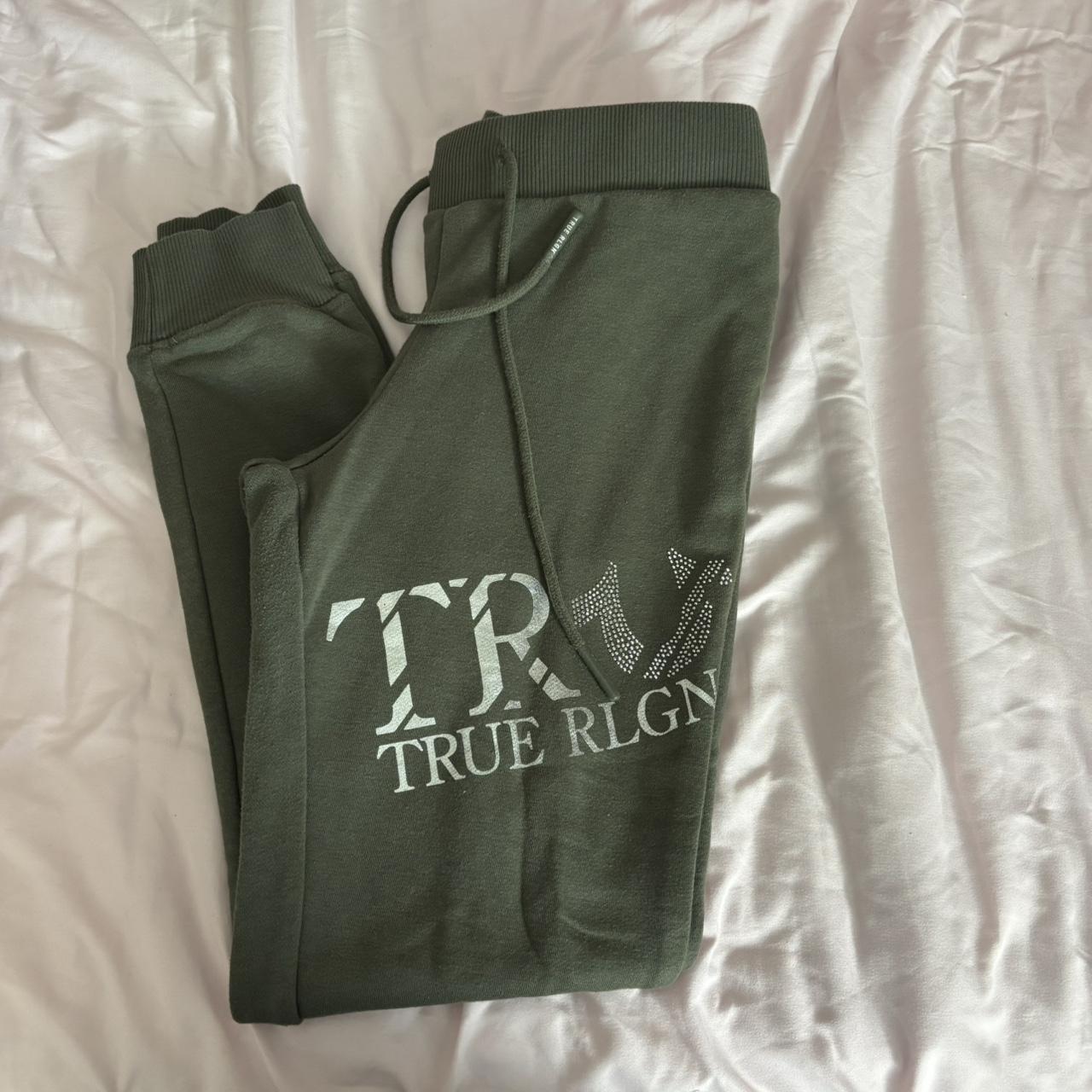item listed by jayciee