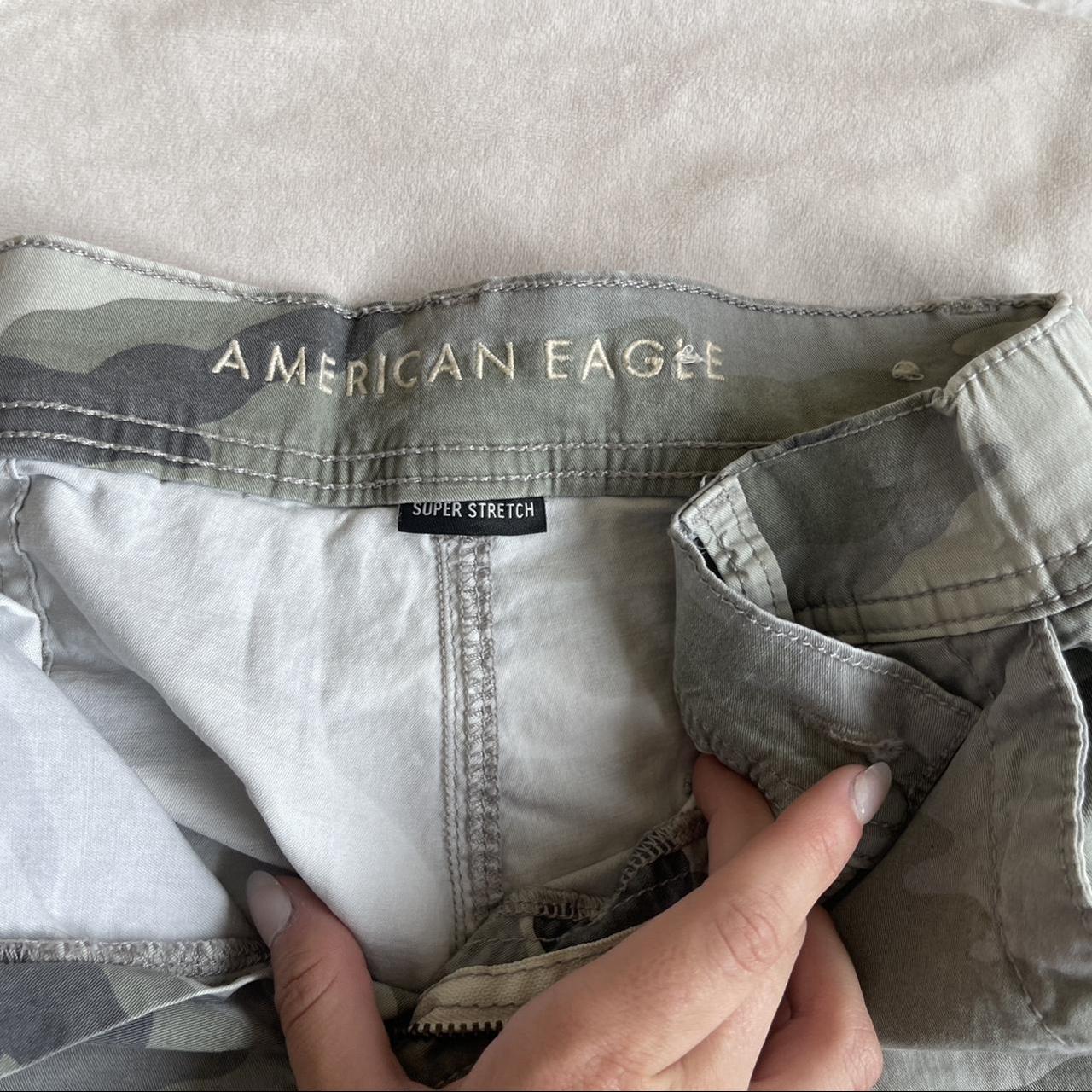 American Eagle Women's Green and Khaki Trousers (4)