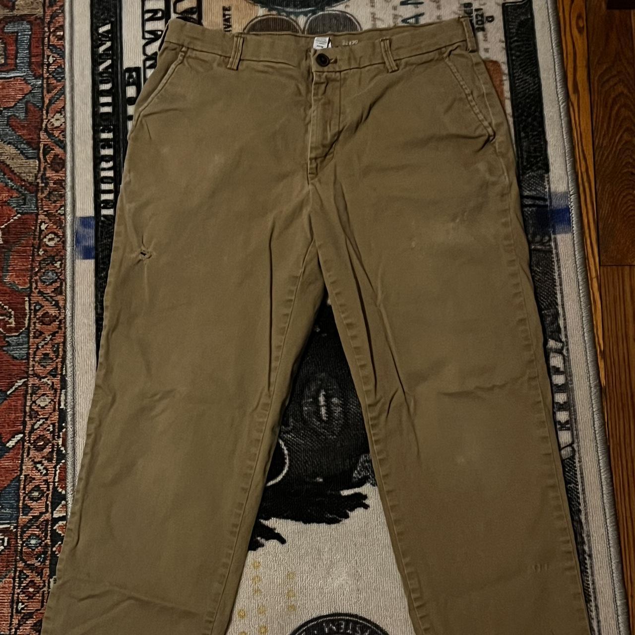 Izod mens best sale khaki pants