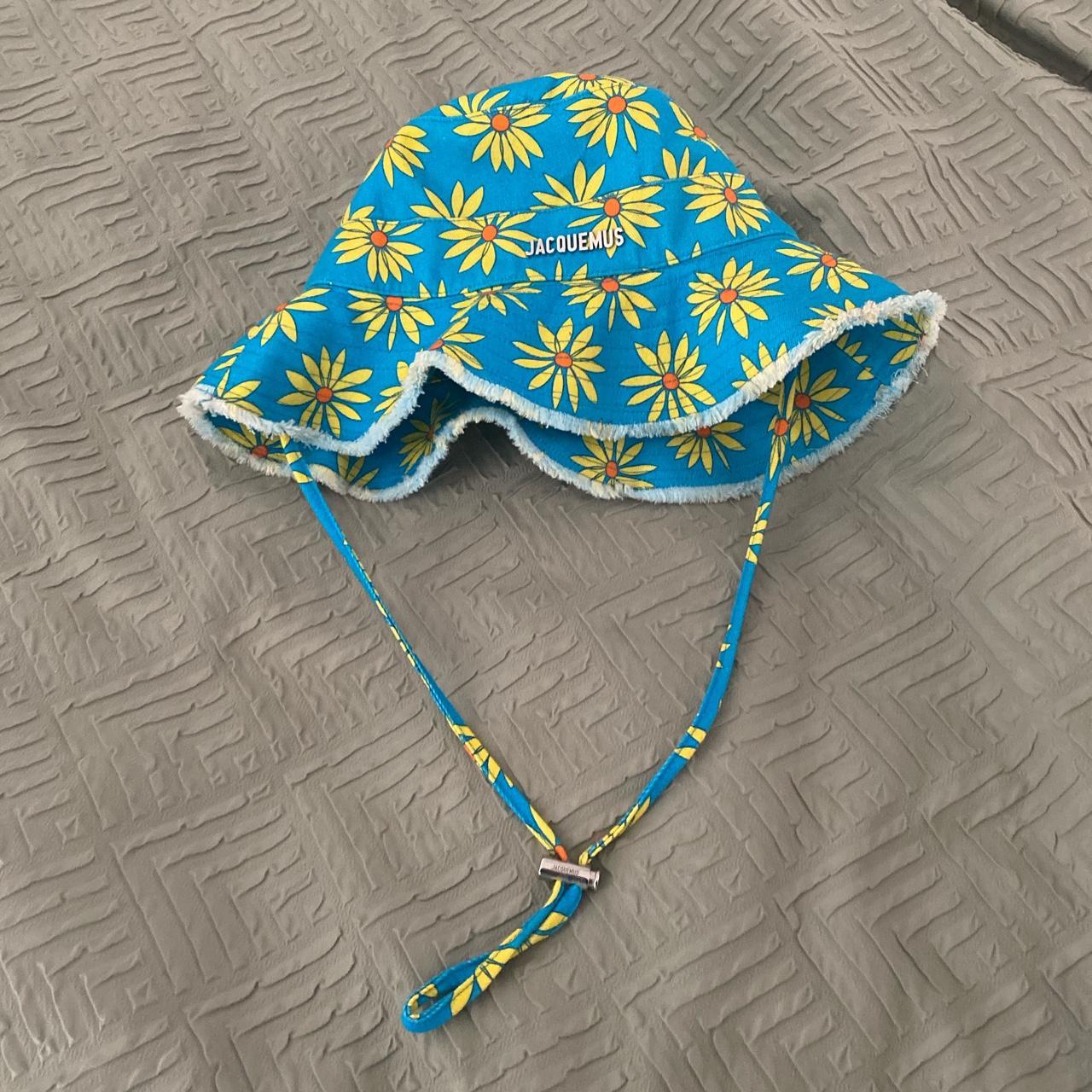 jacquemus oversized straw hat