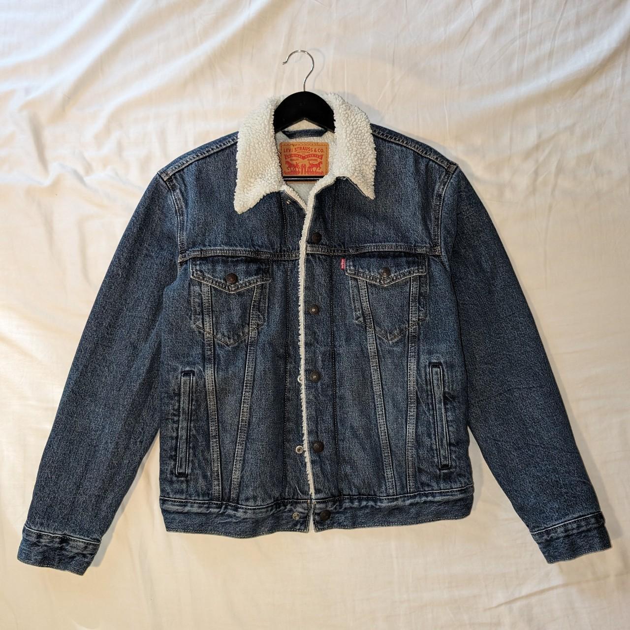 Levi's Sherpa Lined Denim Jacket length: 25