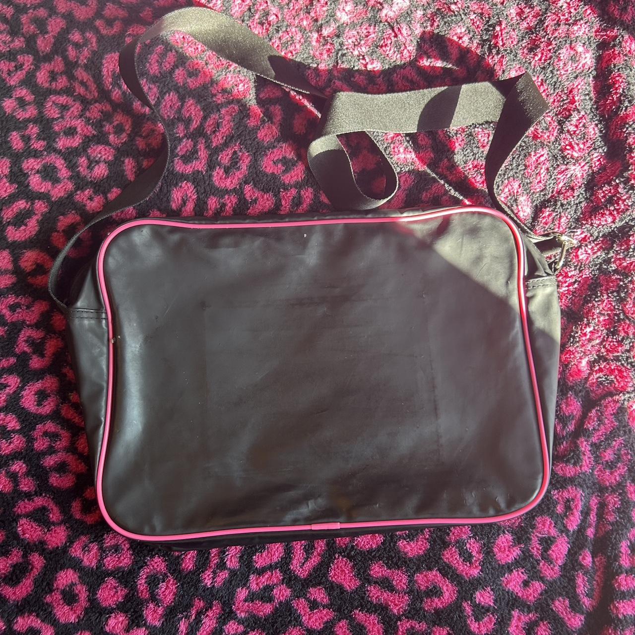 Tokidoki messenger bag crossbody bag #2000s #y2k | Depop
