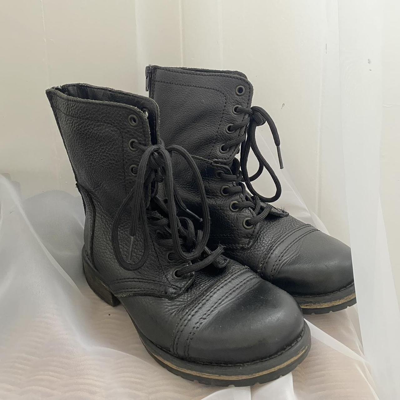 Combat on sale boots grunge