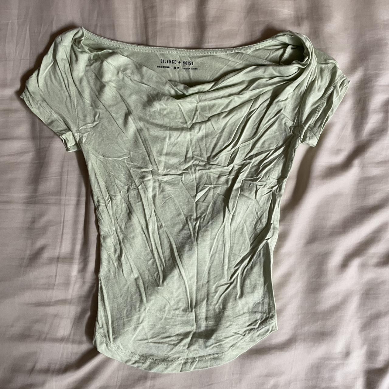 item listed by ivyyci