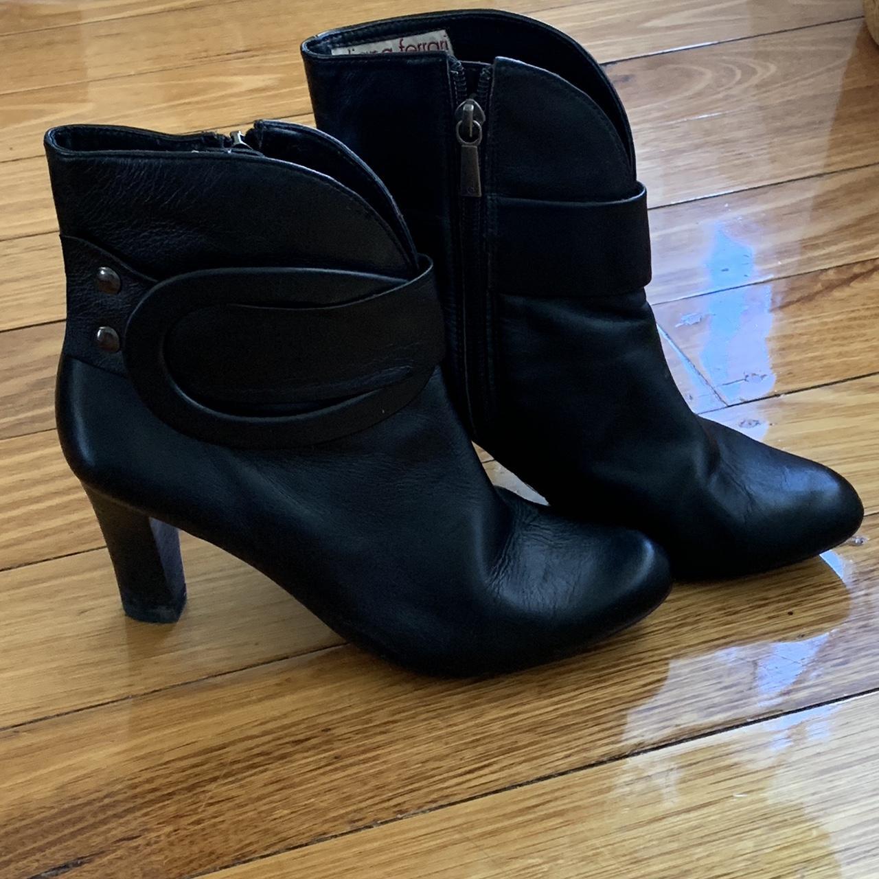 Black ankle boots Dianna Ferrari Aus size 6 - Depop