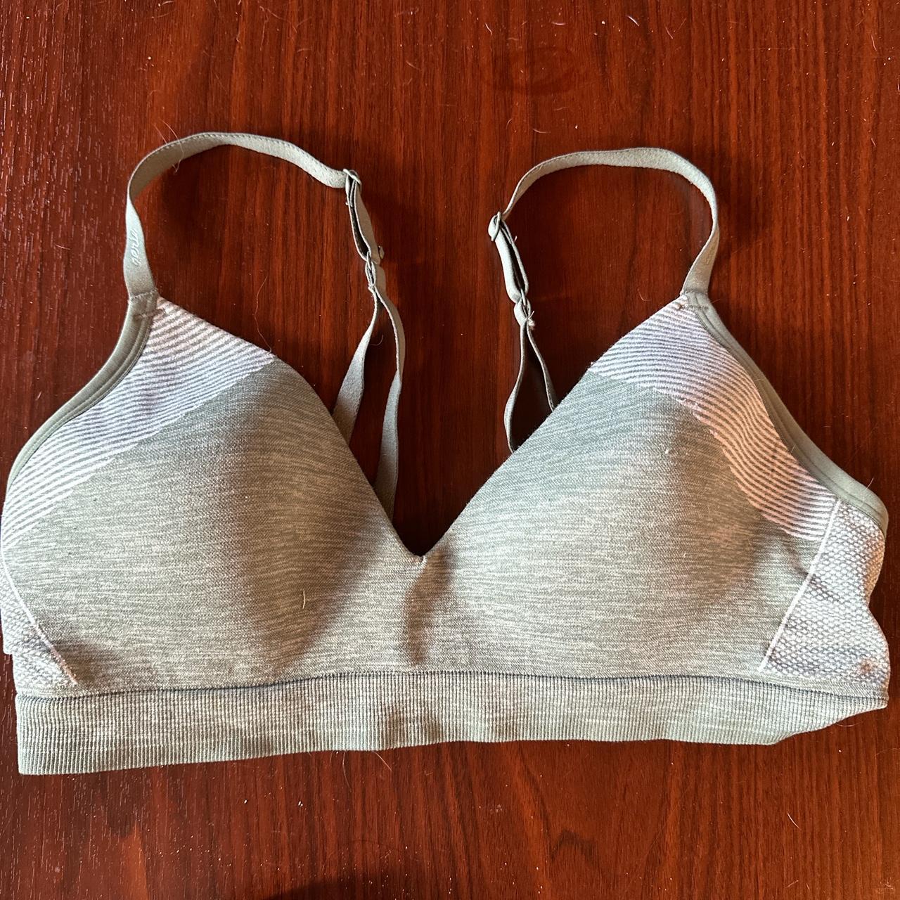 Aerie Real Happy Wireless Bra. Worn a few times but... - Depop