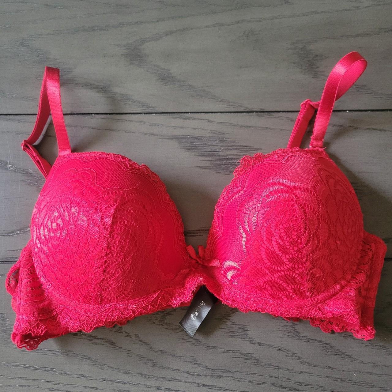 Mamia bra 34b - Depop