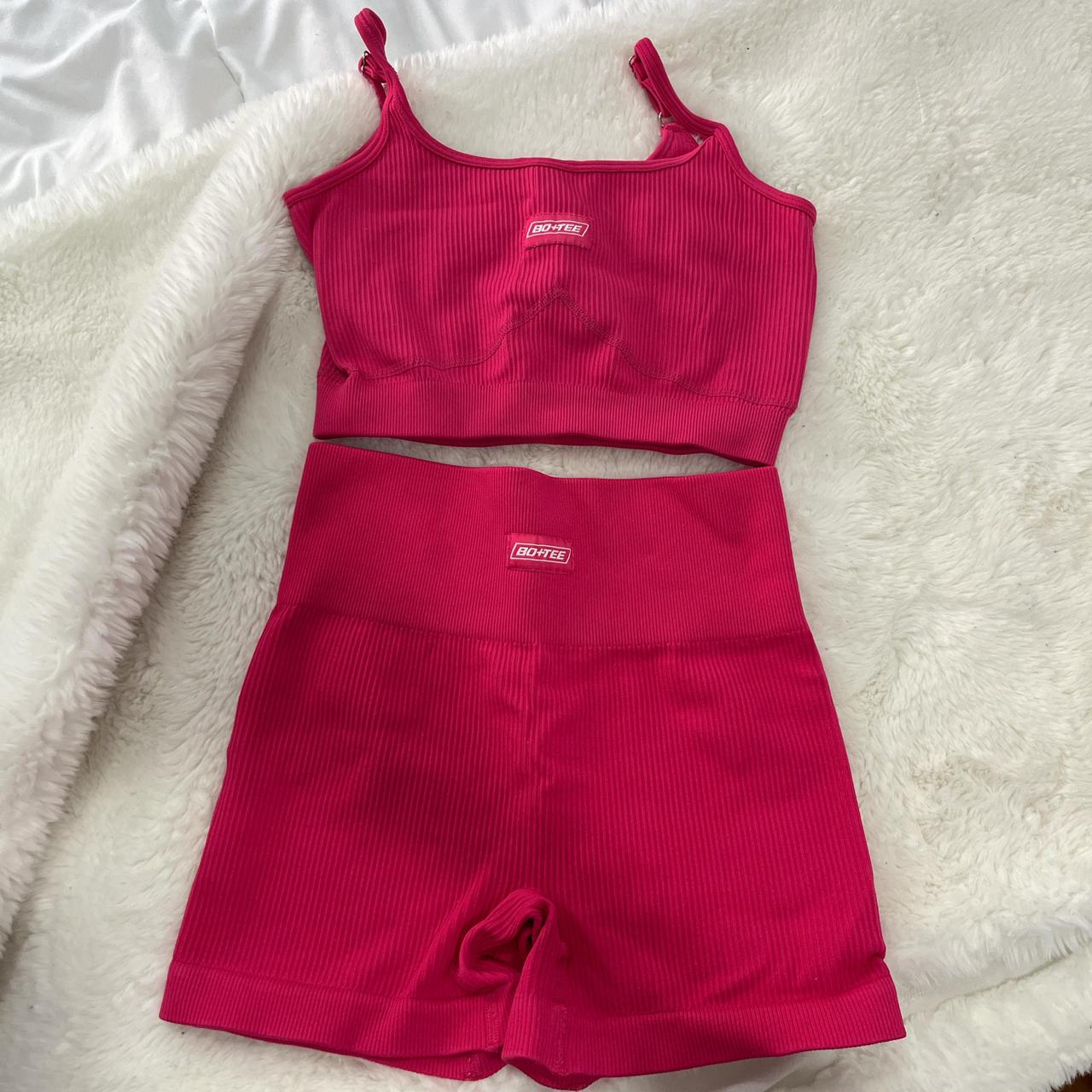Bo+Tee Pink workout set. Top Small Bottoms XS. Very