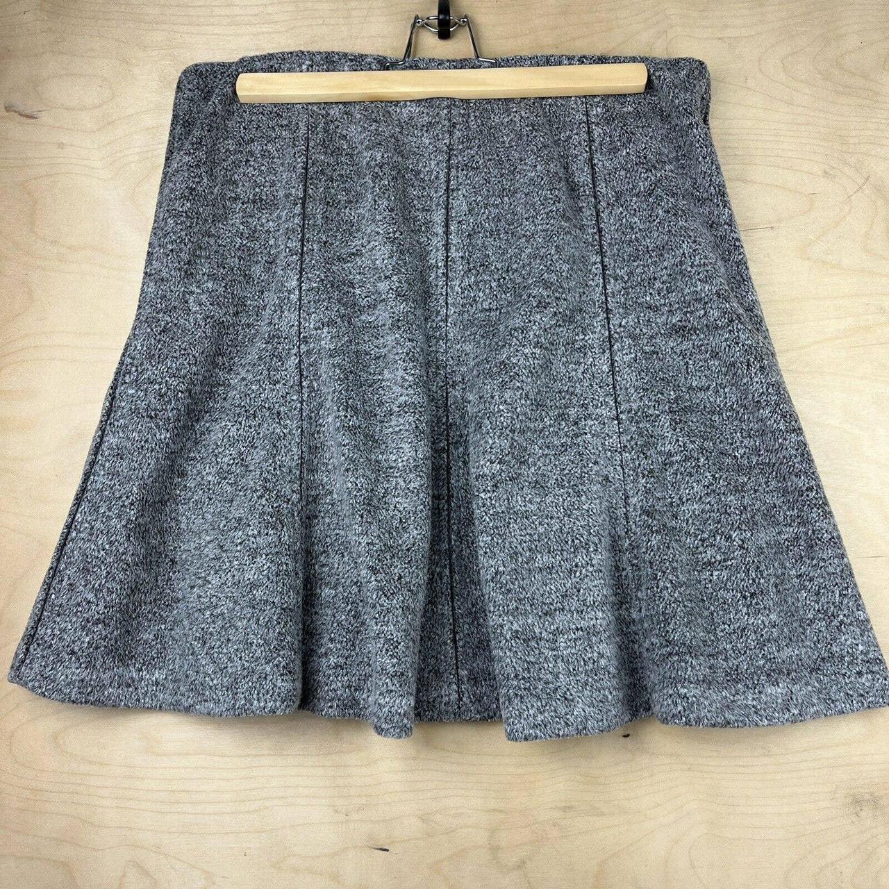 Loft Women s Gray Stretch Pleated Skater Skirt Mini. Depop