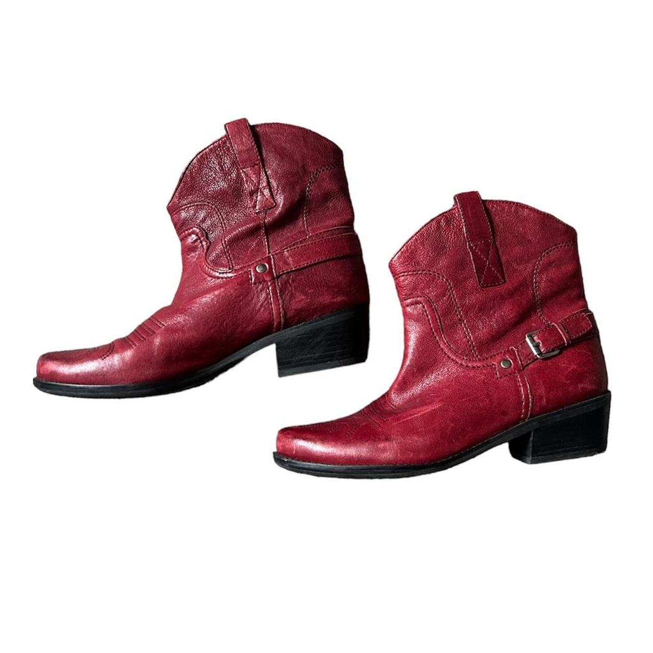 Franco Sarto Women's Red and Burgundy Boots | Depop