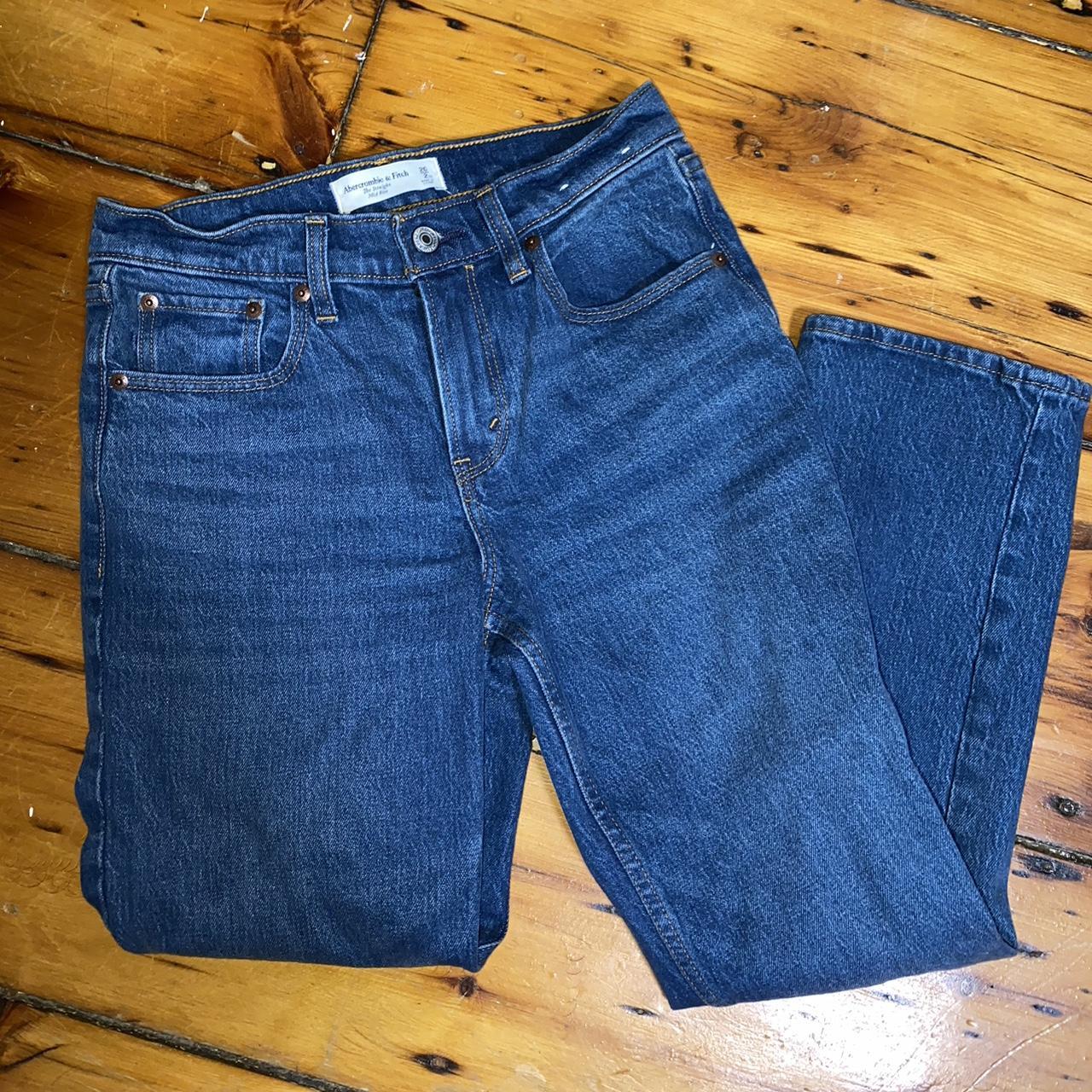 Abercrombie mid rise 90s straight jean. Size 26 x... Depop