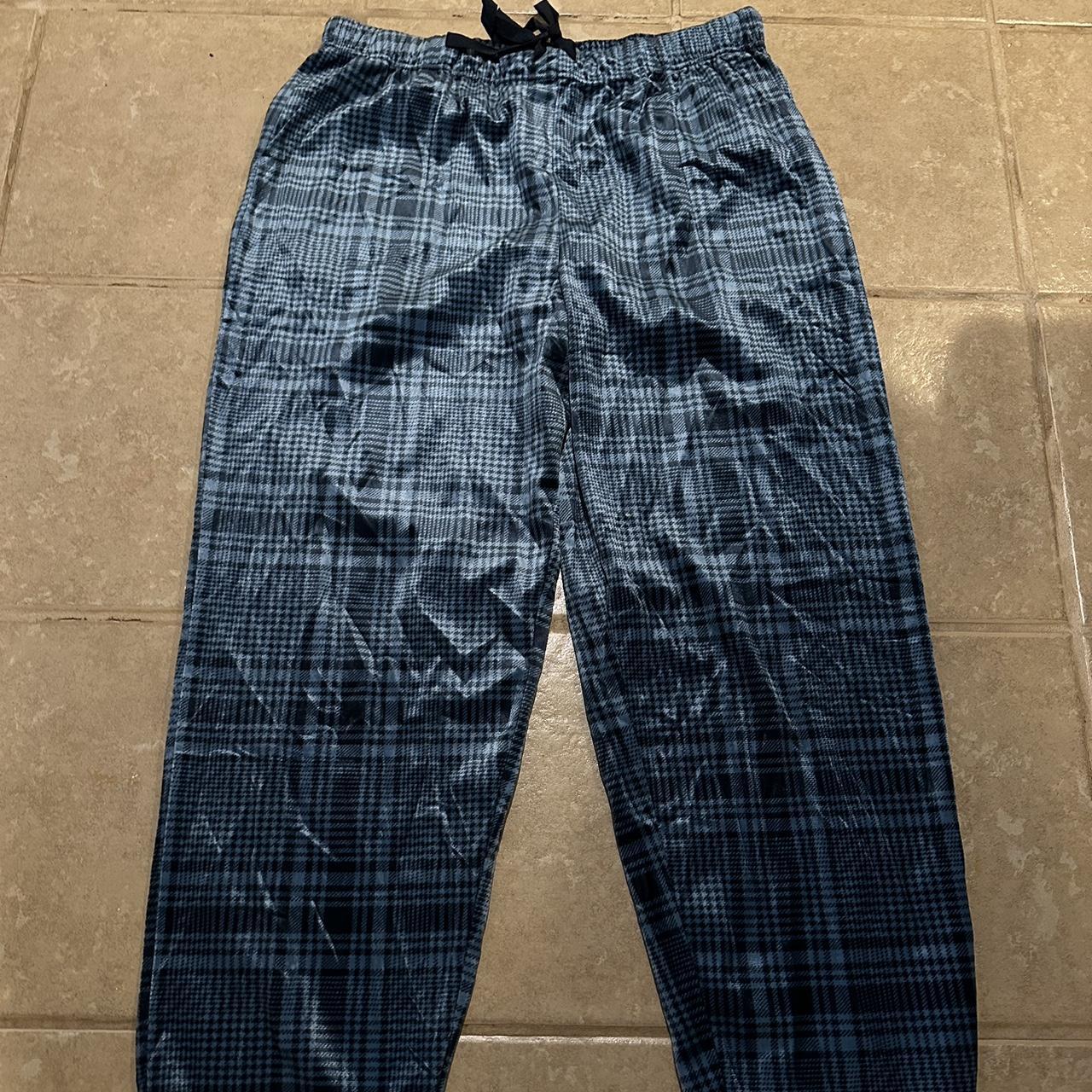 English Laundry Men's Navy and Blue Joggerstracksuits Depop