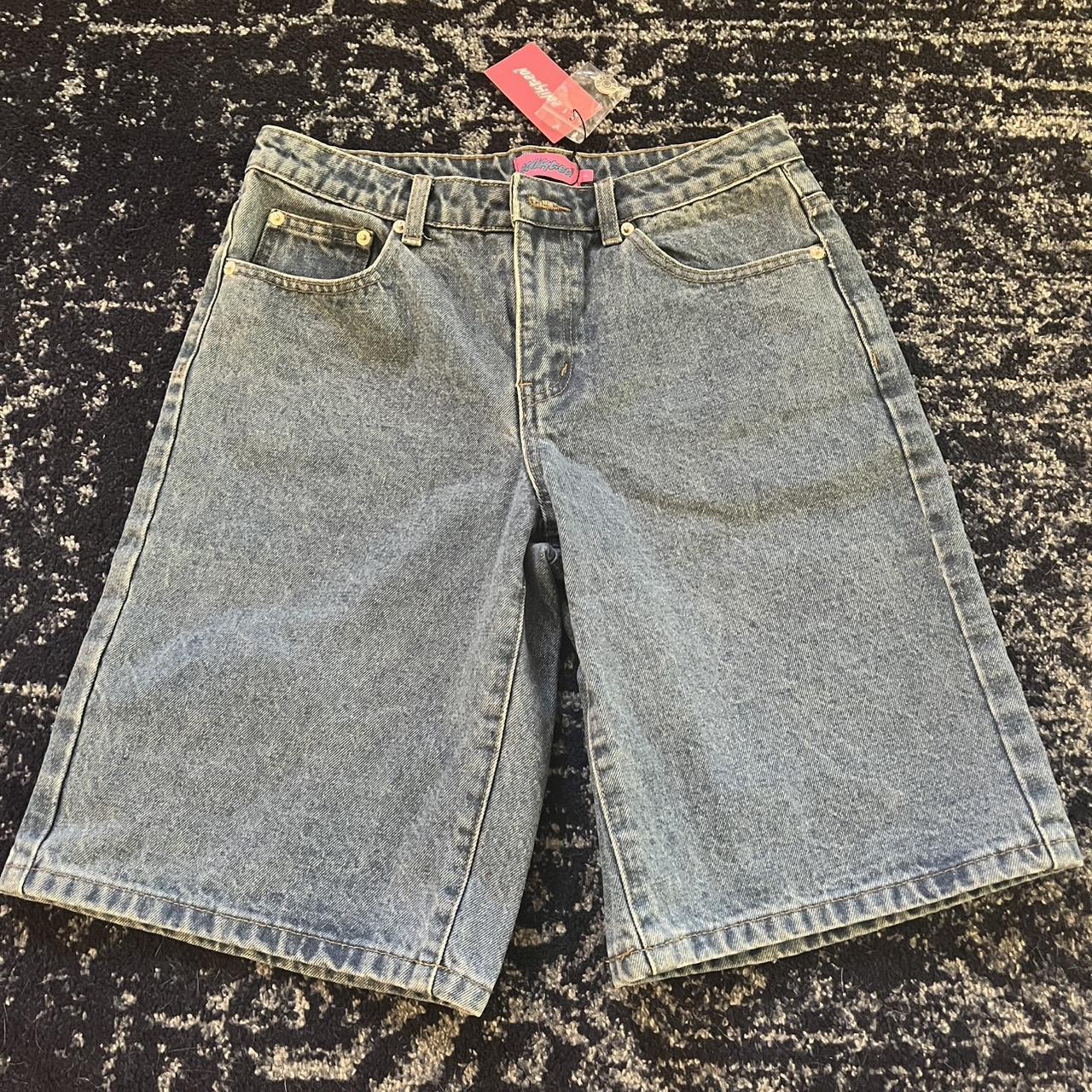 item listed by mallorycarter