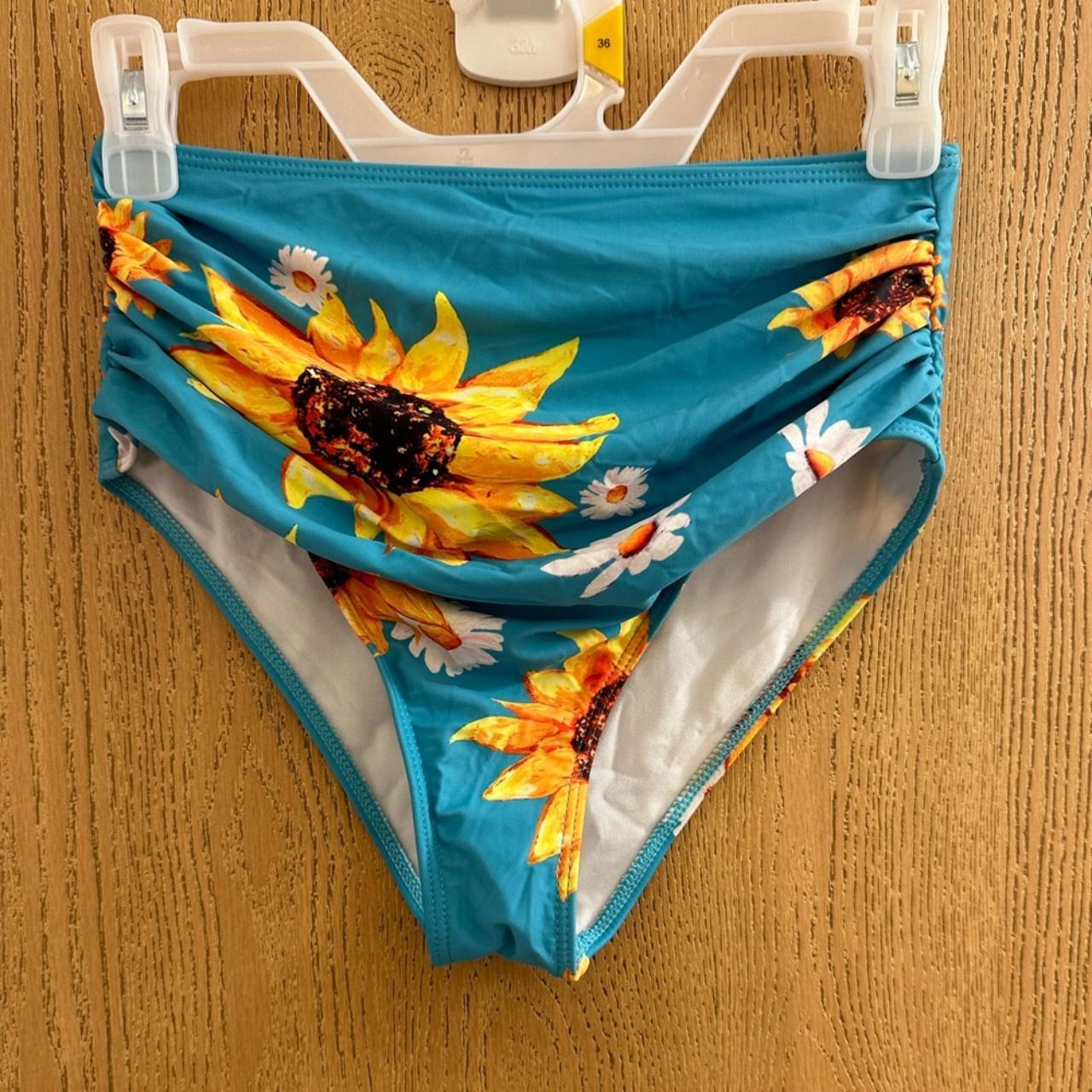 Sunflower bikini bottoms size 4 Small blue flowers