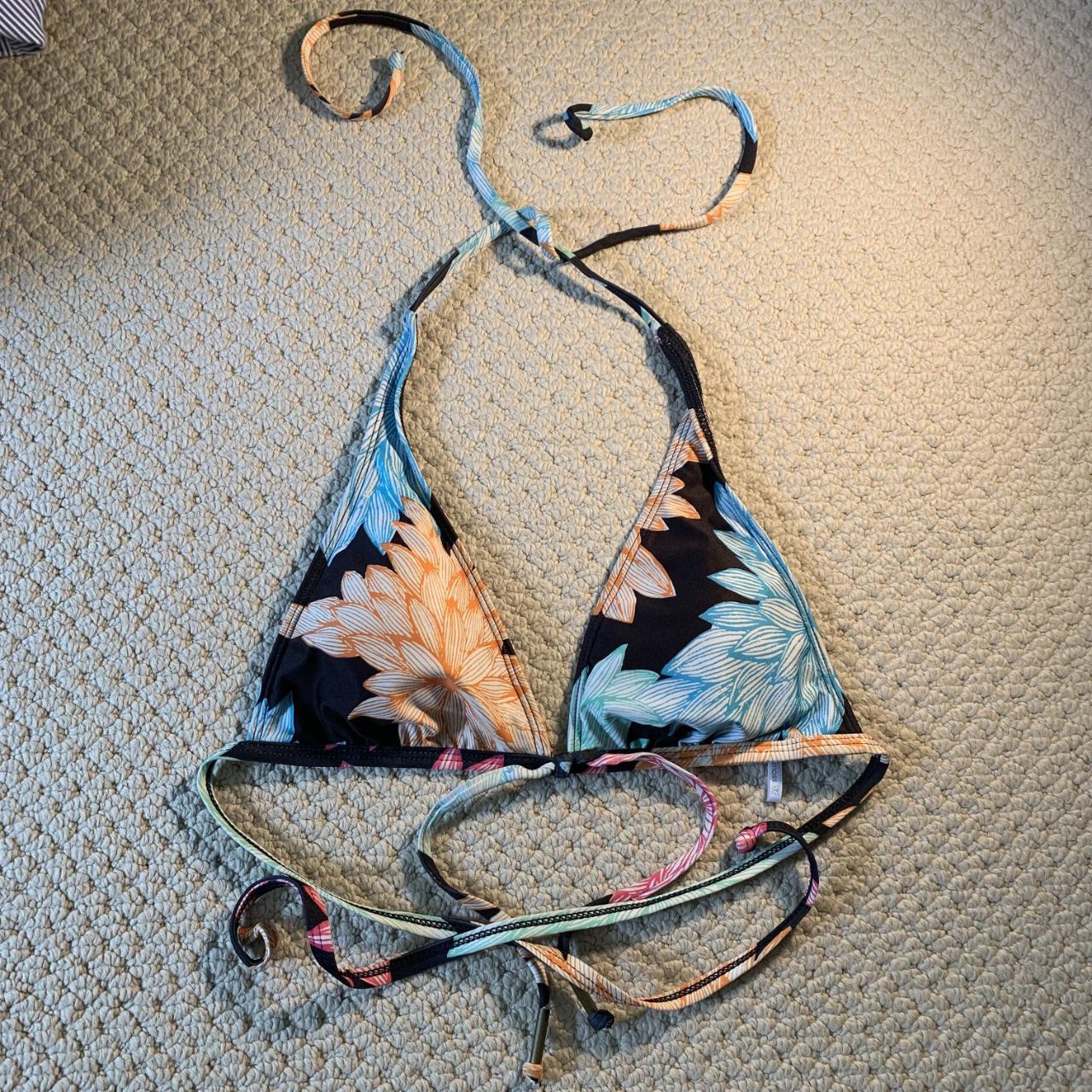 Super Cute Bikini Top There Is No Size On The Top Depop