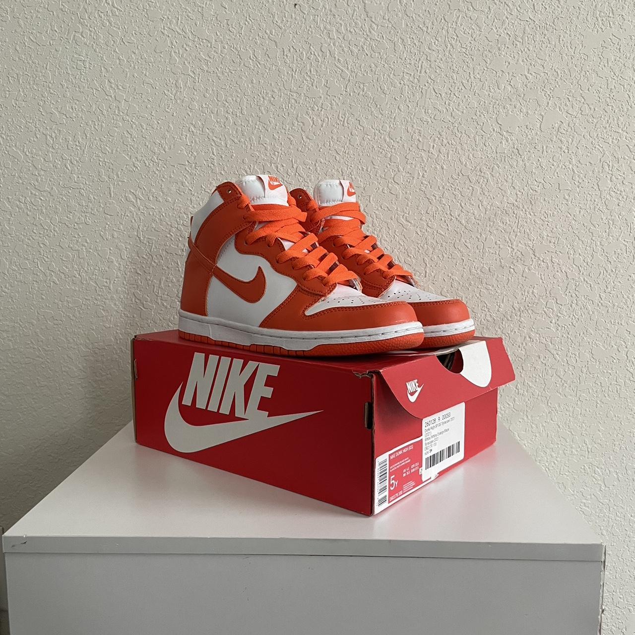 womens orange nike trainers