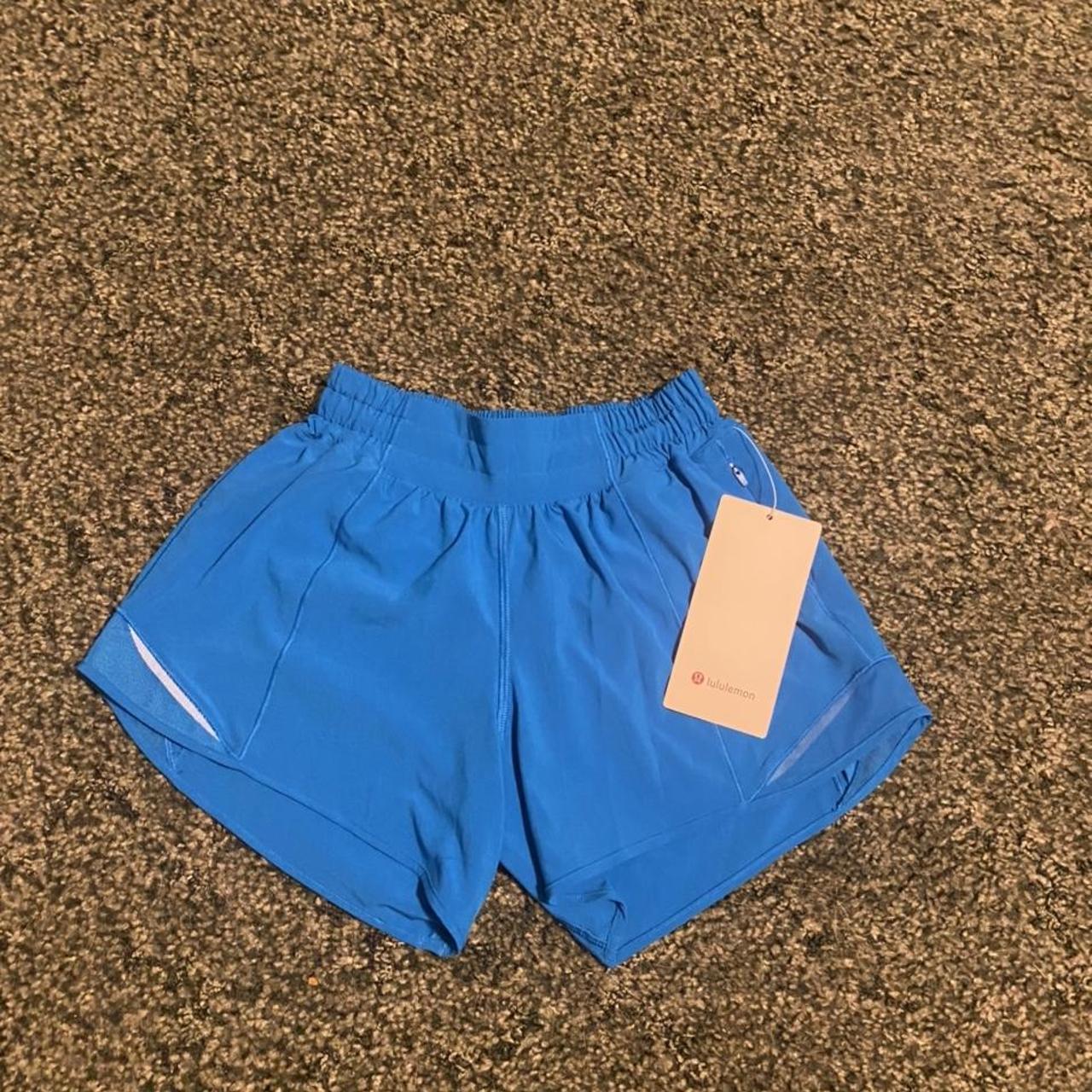 lululemon-size-2-4-never-worn-sold-out-depop