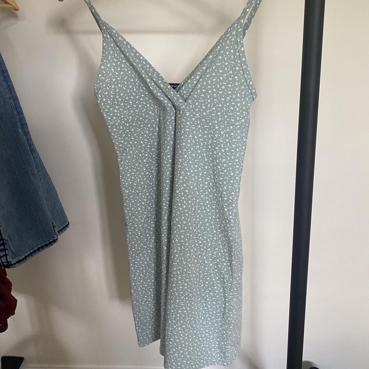 Brandy Melville Amara dress one size never worn... Depop
