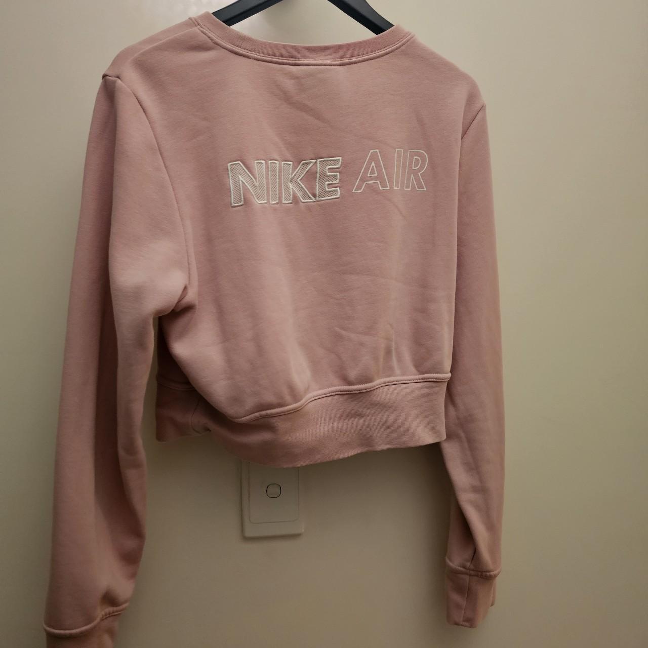 pink nike cropped jumper