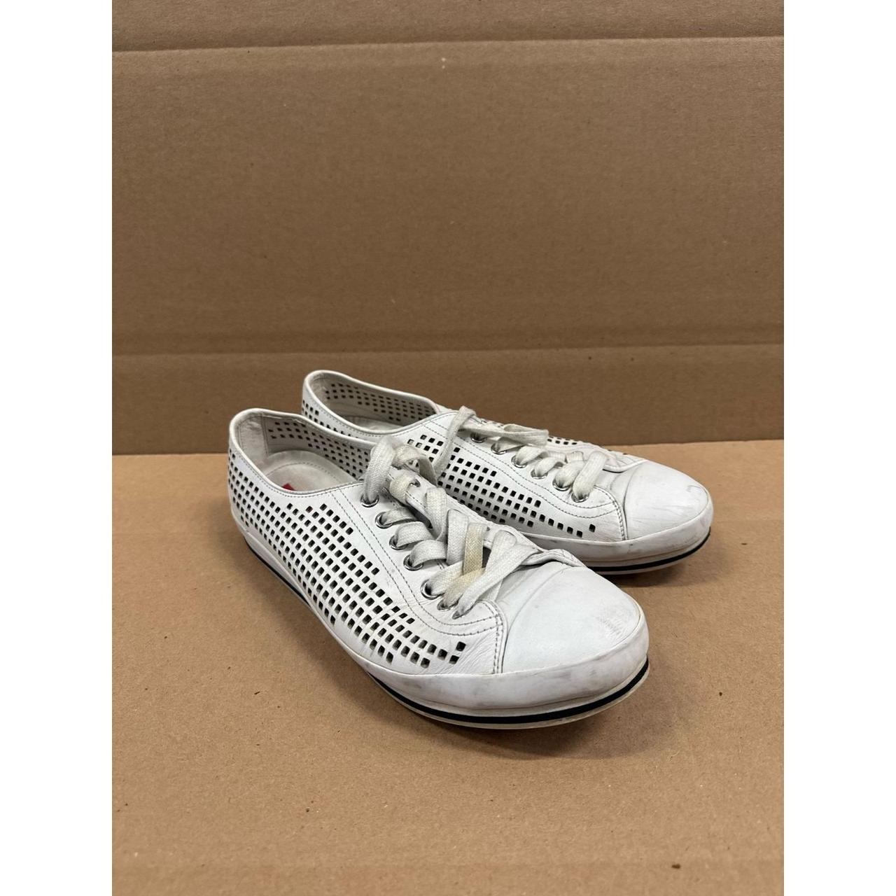 item listed by hustler369