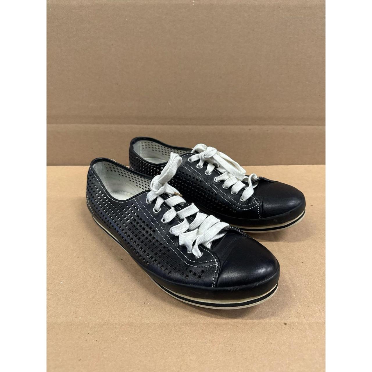 item listed by hustler369