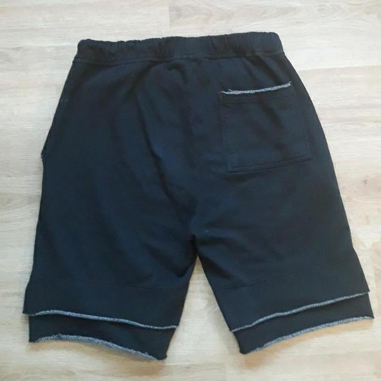 Urban Outfitters Men's Cut Off Sweat Depop