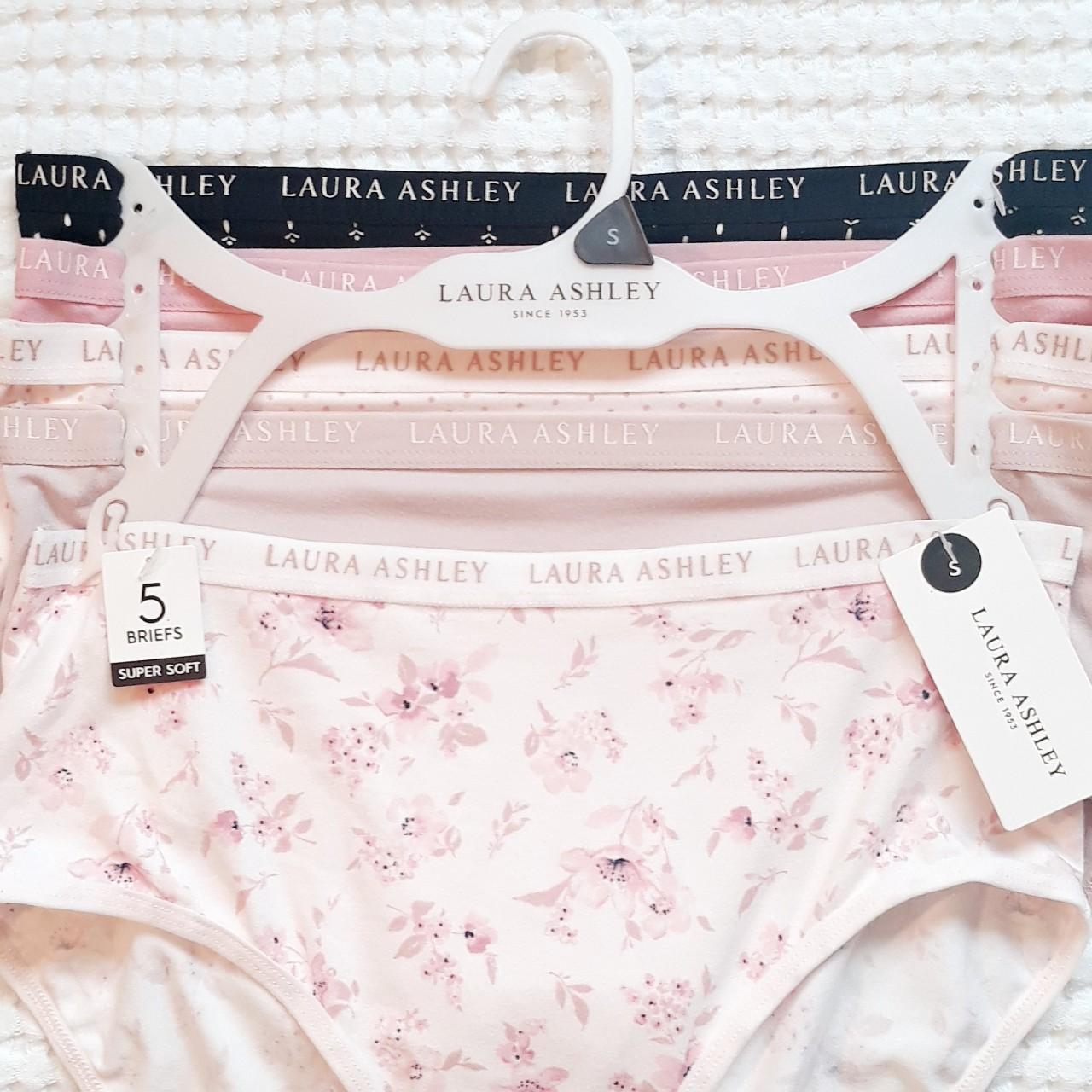 🌸NWT Lace detail 5-Pack Laura Ashley Underwear