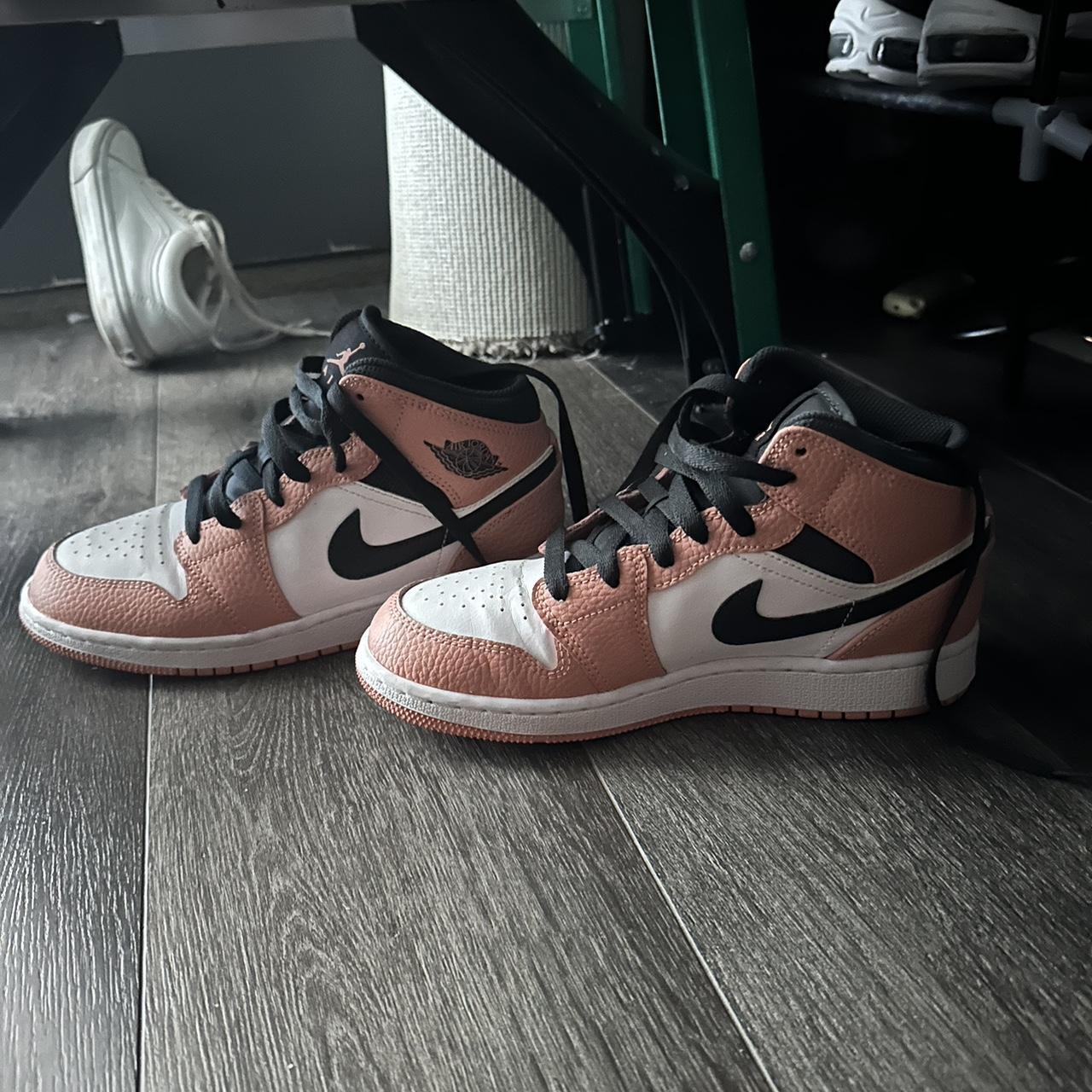 1s pink