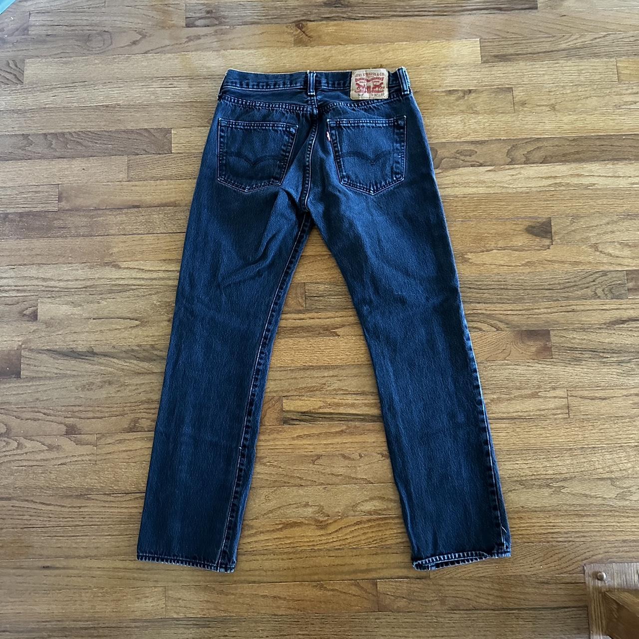 Famous Levi 501’s Charcoal gray size 32/32 but... - Depop