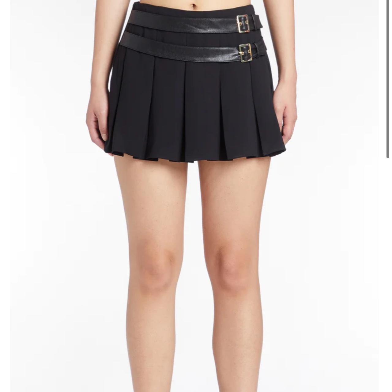 Amanda Uprichard pleated skirt w belt Size... Depop