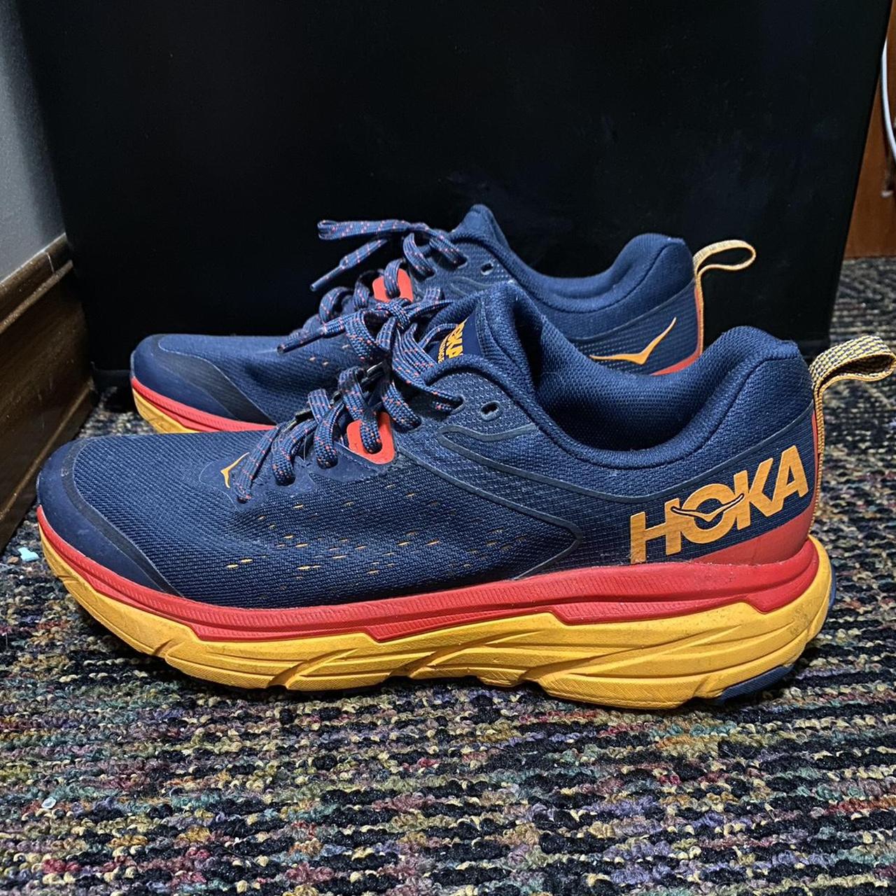hoka one one challenger