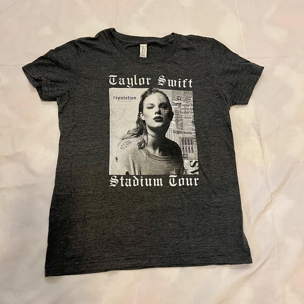 Taylor Swift reputation tour グッズ スウェット Taylor Swift reputation tour グッズ スウェットの通販 by