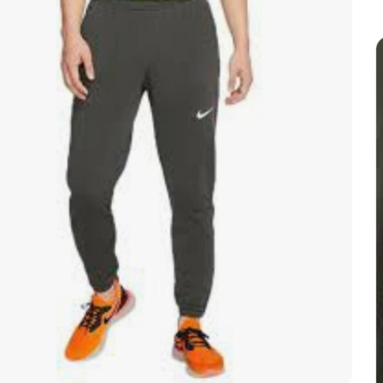 Nike therma essential outlet men's 29 running pants