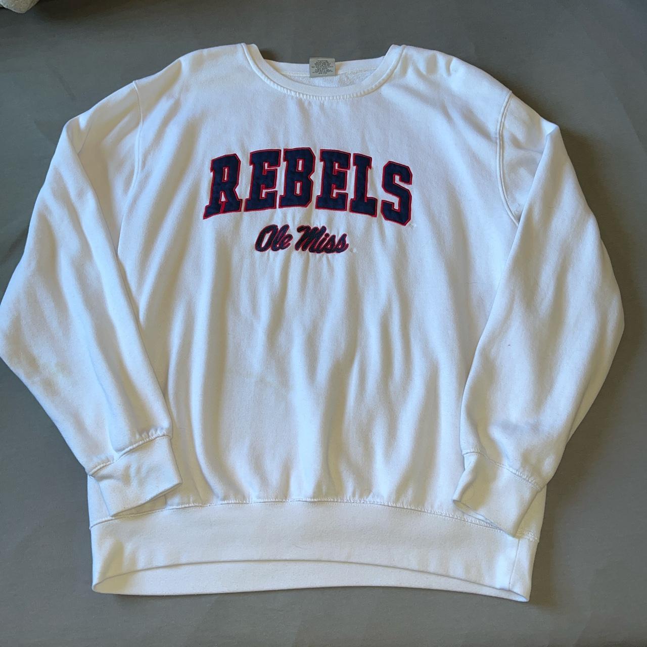 Ole Miss Vintage Crewneck Size says XXL but prob... - Depop