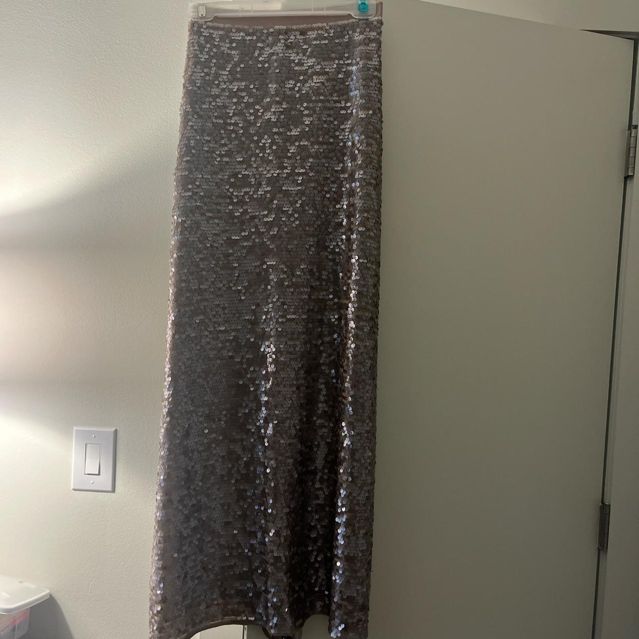 BCBGMAXAZRIA sequined maxi skirt. Full length bronzy