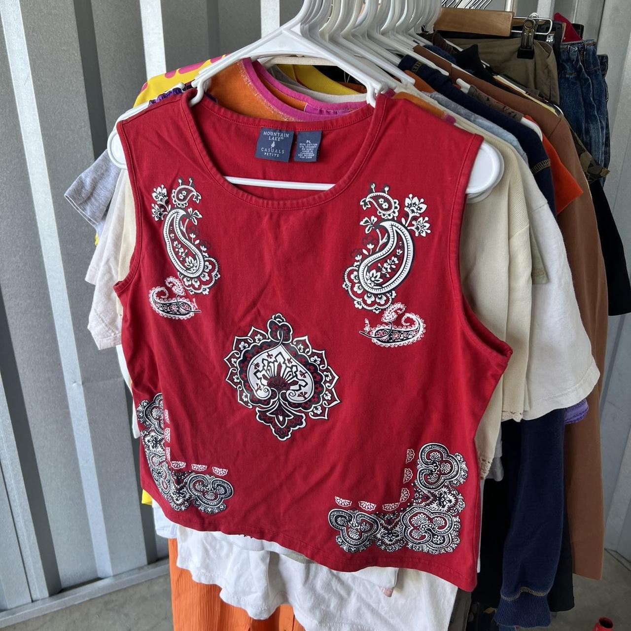 item listed by pozothrifts