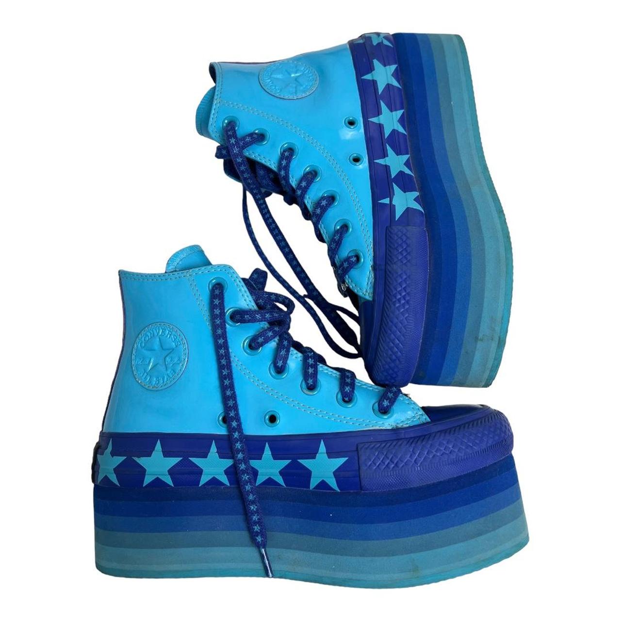 Miley Cyrus blue star platform high top converse. Depop