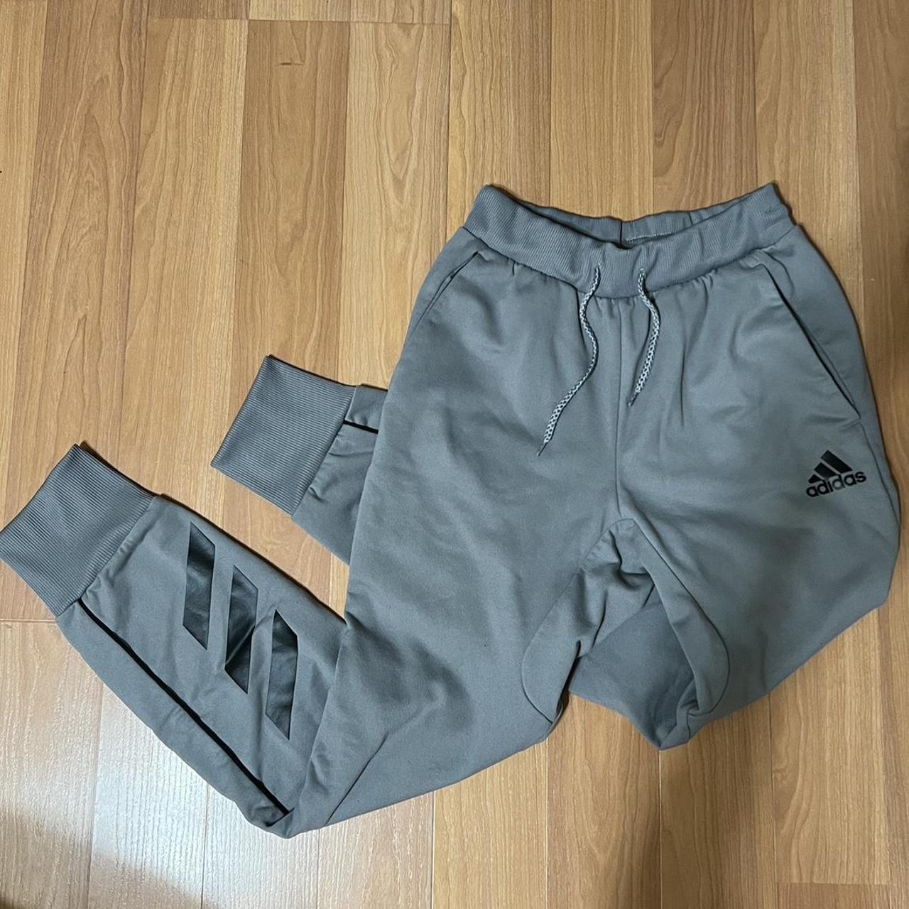 Adidas gray sweat pants - Depop